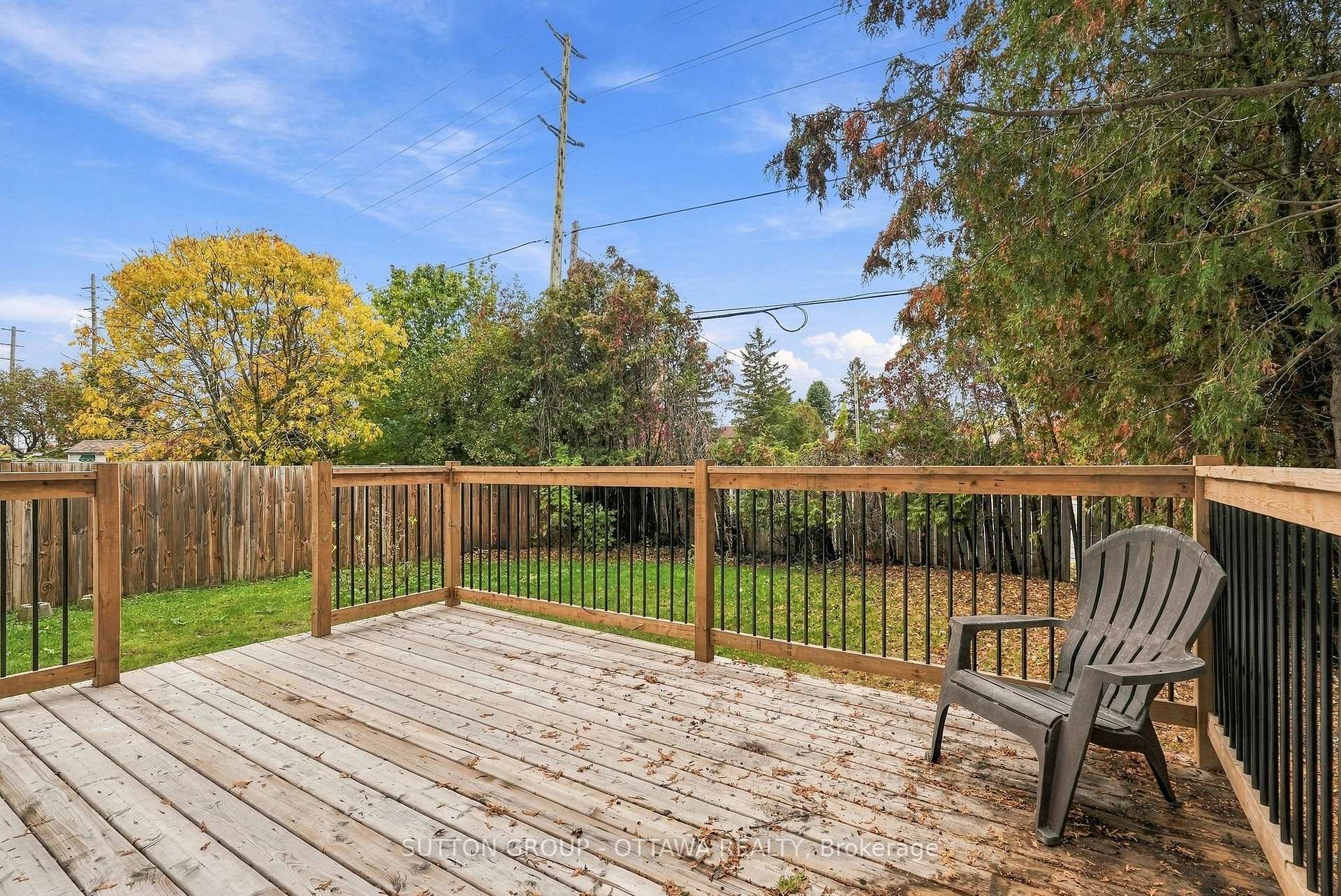 Photo 48 of 476 Rougemount Crescent, Ottawa, Fallingbrook/Gardenway South — HOMEH