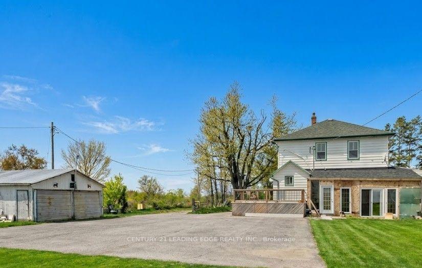 Photo 2 of 10239 Cochrane Road, Clarington, Rural Clarington — HOMEH