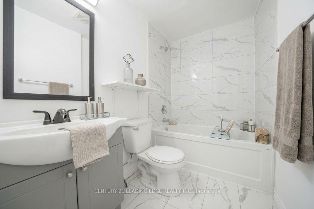 Photo 14 of 10239 Cochrane Road, Clarington, Rural Clarington — HOMEH