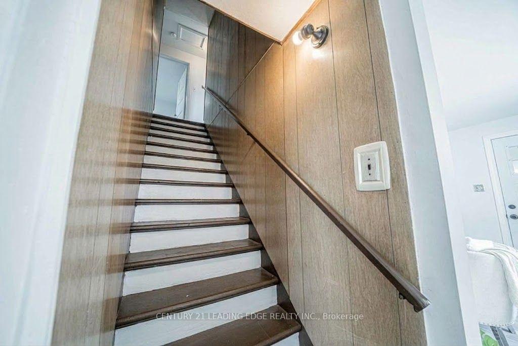 Photo 12 of 10239 Cochrane Road, Clarington, Rural Clarington — HOMEH