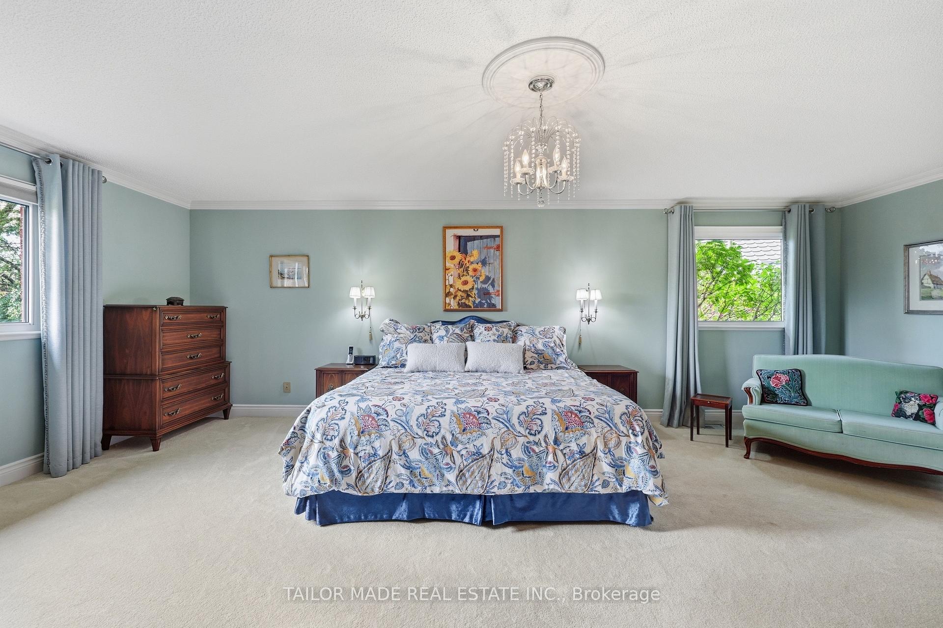 Photo 24 of 52 Casper Crescent, Brampton, Fletcher's Creek South — HOMEH