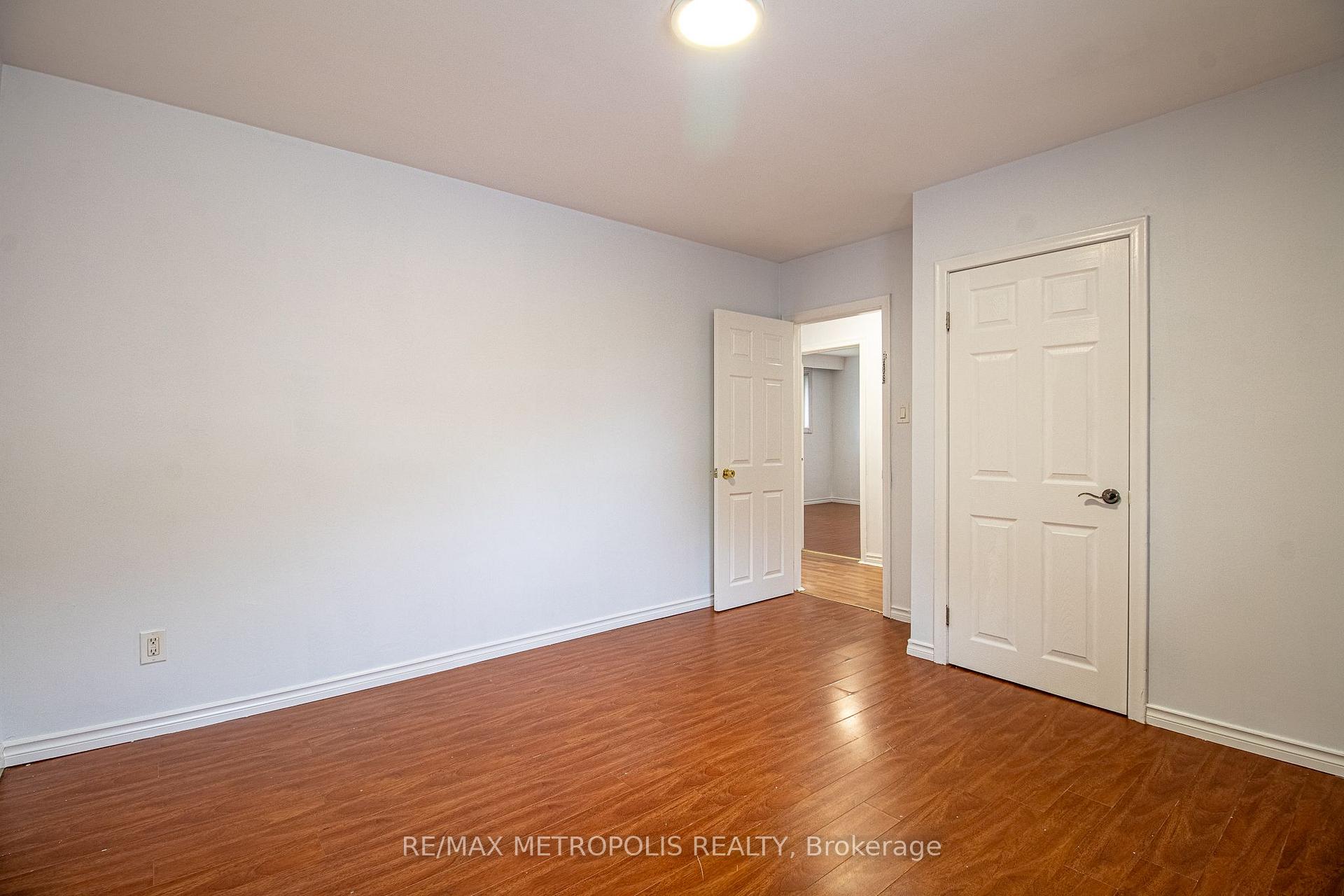 Photo 17 of Unit Upper, 57 Chancellor Drive, Scarborough, Woburn — HOMEH