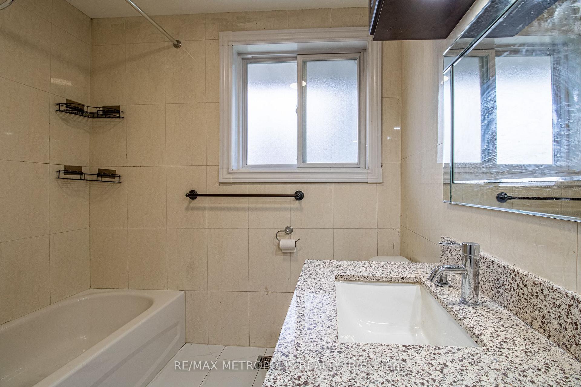Photo 18 of Unit Upper, 57 Chancellor Drive, Scarborough, Woburn — HOMEH
