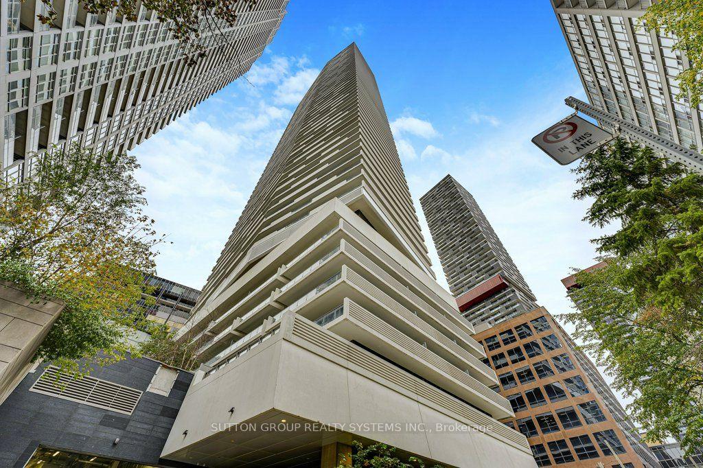 Photo 1 of Unit 2205, 2221 Yonge Street, Toronto, Mount Pleasant West — HOMEH