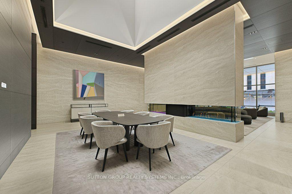 Photo 5 of Unit 2205, 2221 Yonge Street, Toronto, Mount Pleasant West — HOMEH