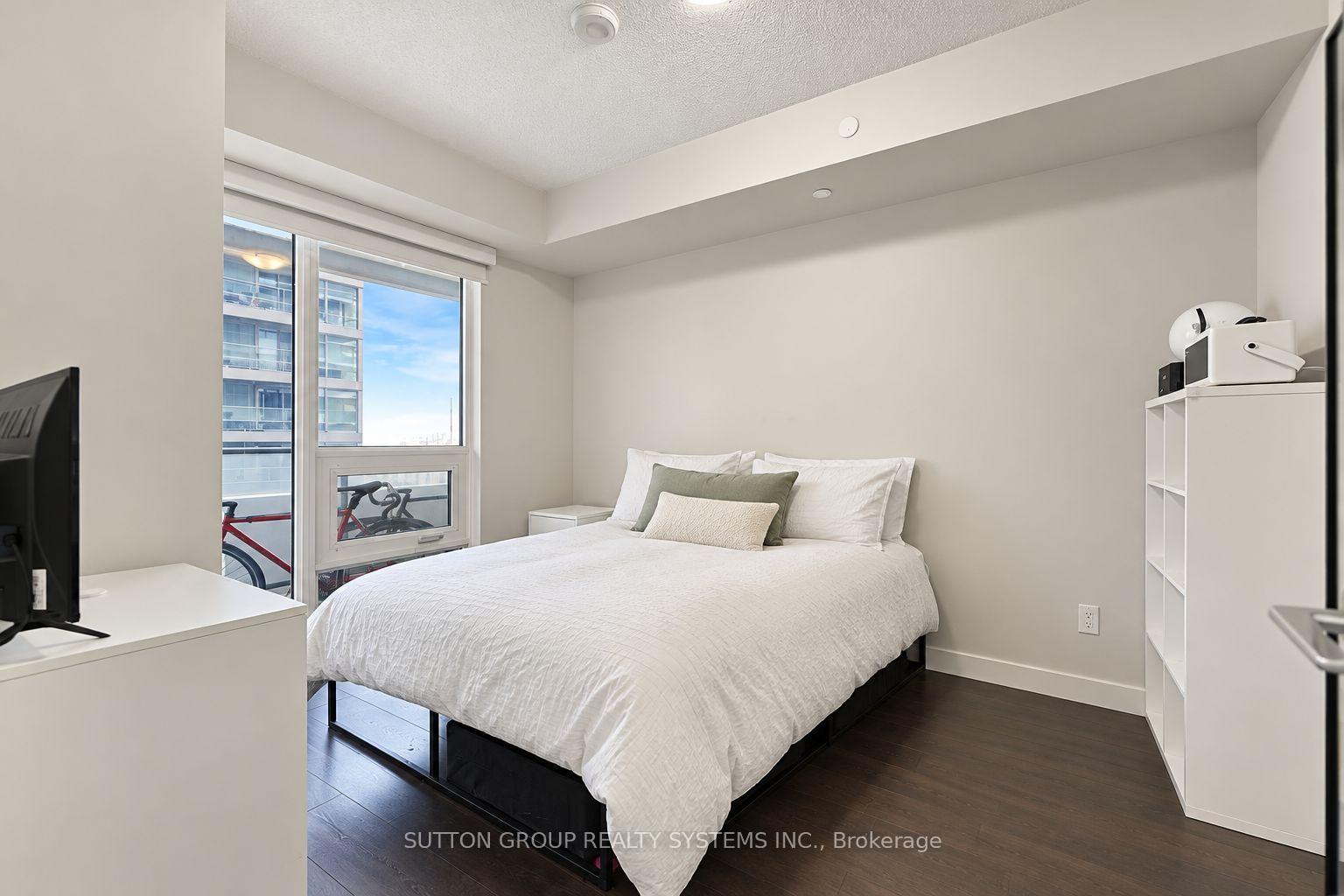 Photo 13 of Unit 2205, 2221 Yonge Street, Toronto, Mount Pleasant West — HOMEH