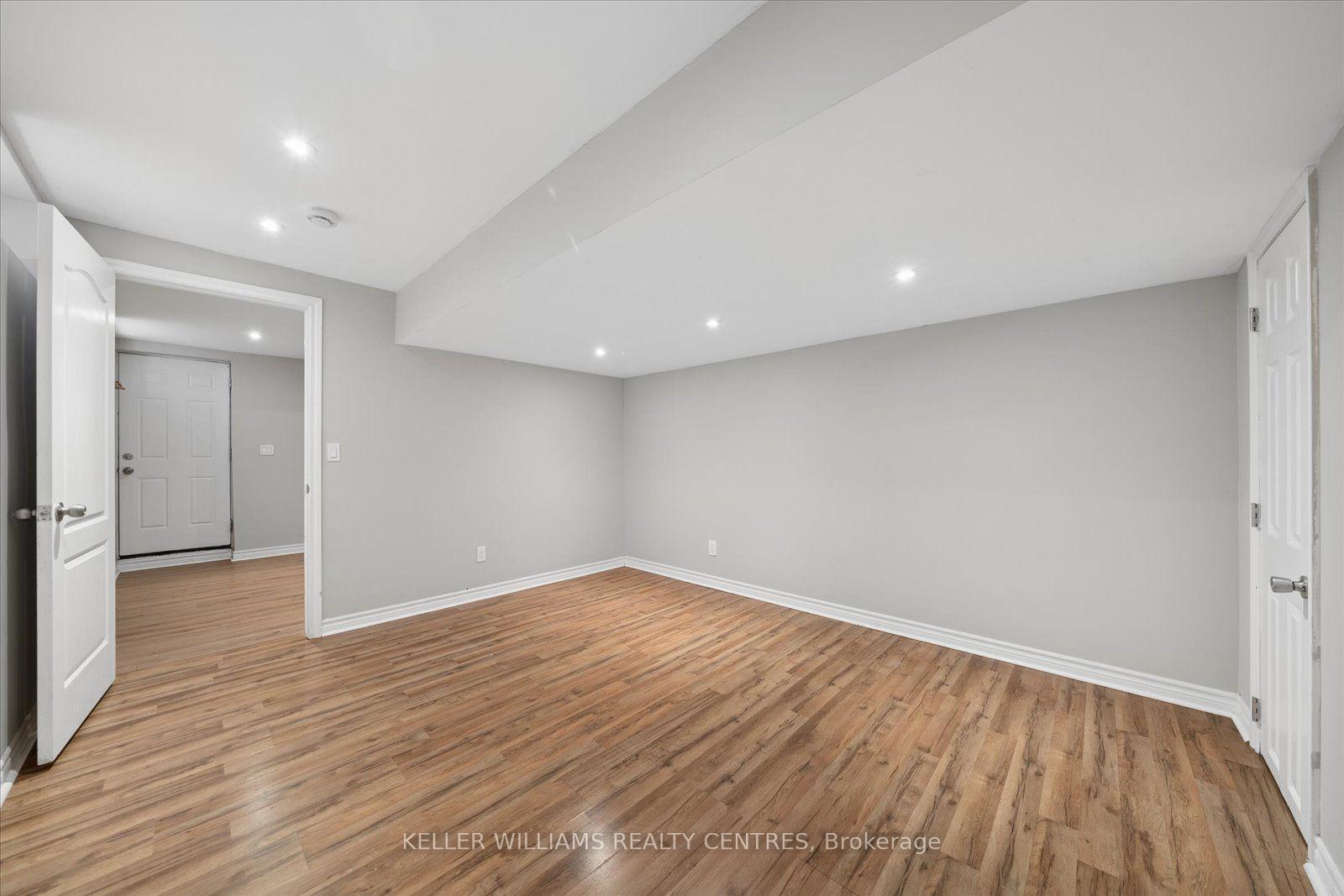 Photo 25 of 668 McGregor Farm Trail, Newmarket, Glenway Estates — HOMEH