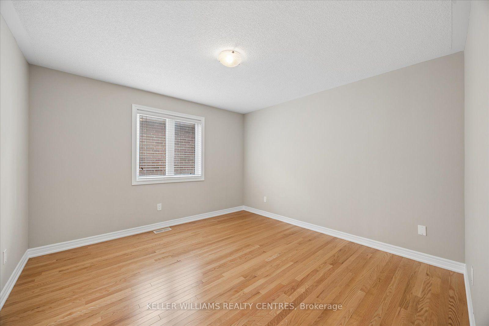 Photo 36 of 668 McGregor Farm Trail, Newmarket, Glenway Estates — HOMEH