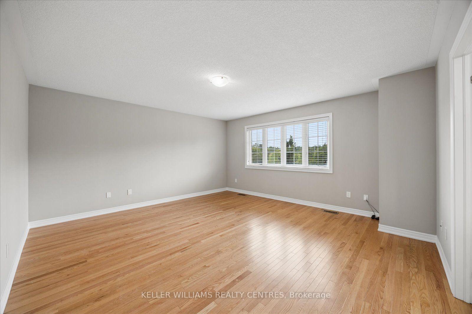 Photo 37 of 668 McGregor Farm Trail, Newmarket, Glenway Estates — HOMEH