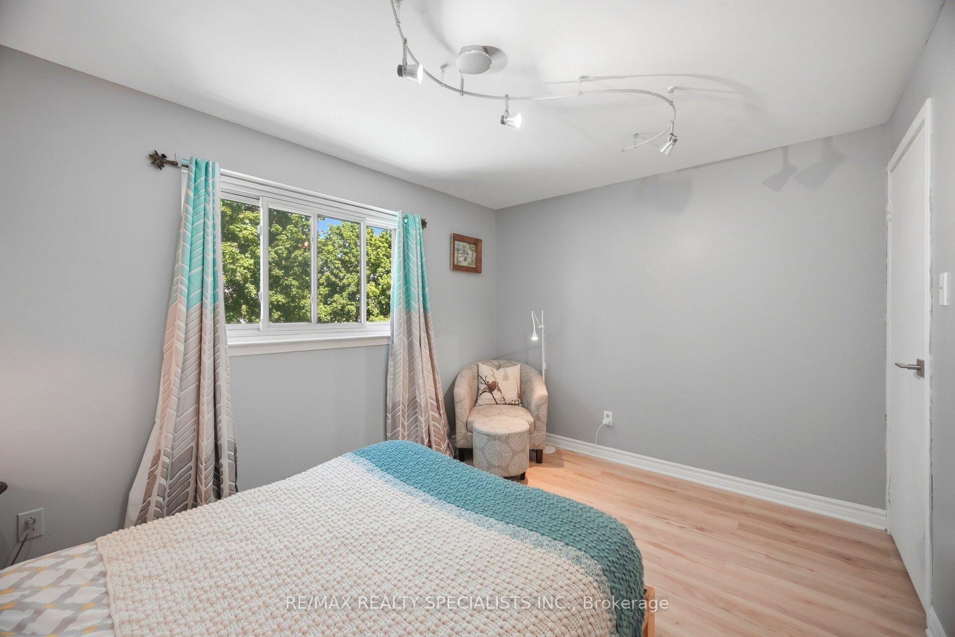 Photo 29 of 3673 Fieldgate Drive, Mississauga, Applewood — HOMEH