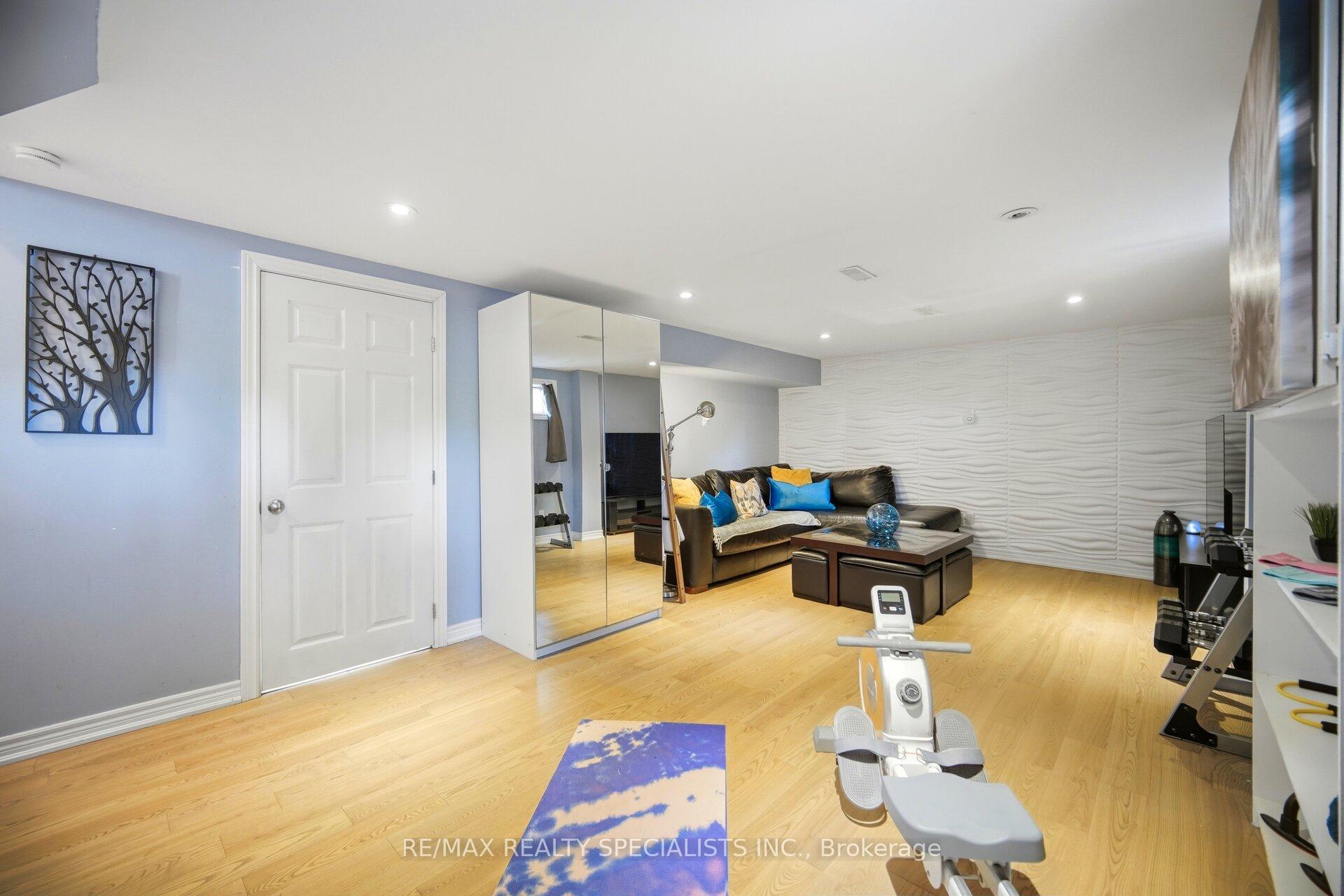 Photo 35 of 3673 Fieldgate Drive, Mississauga, Applewood — HOMEH