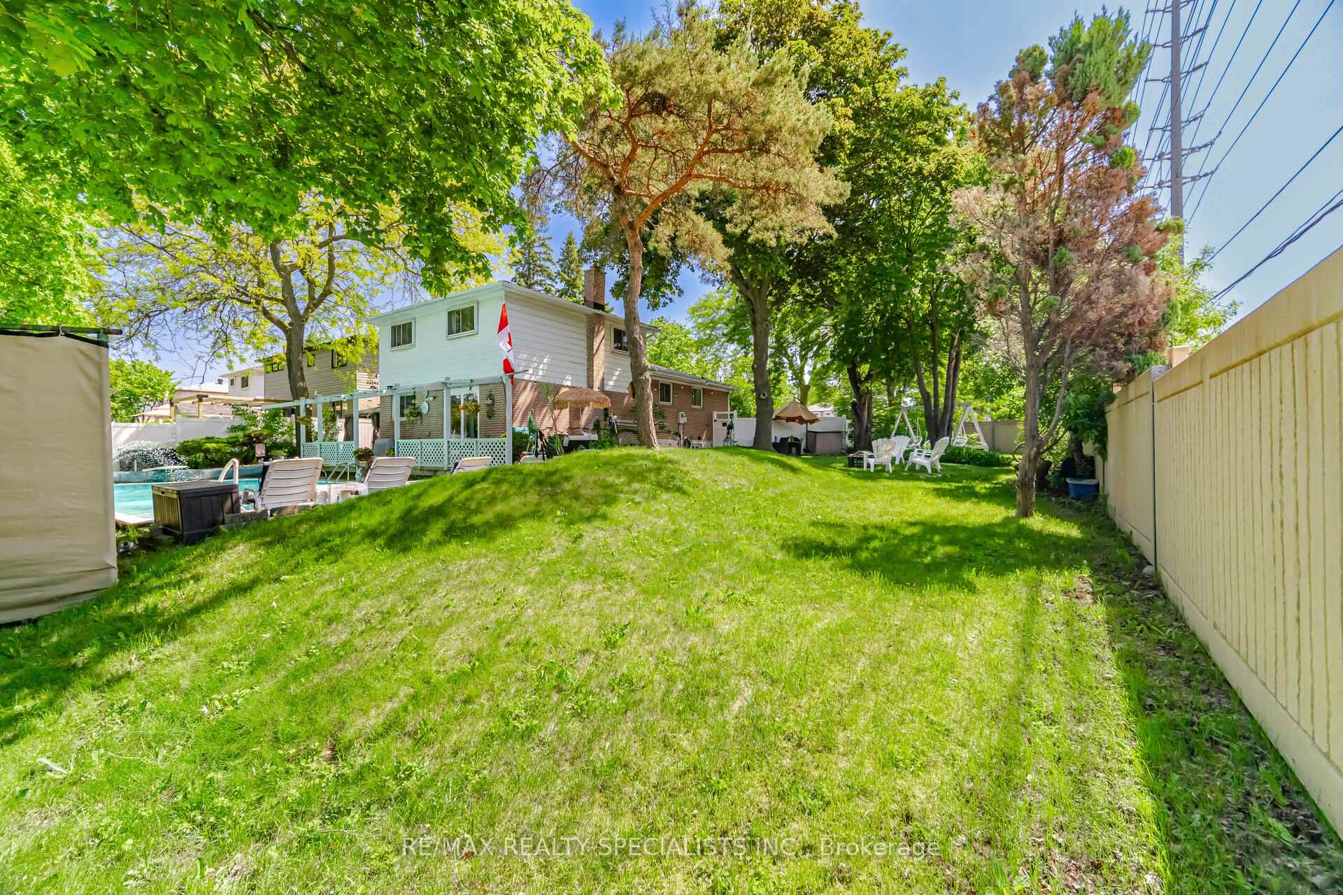 Photo 43 of 3673 Fieldgate Drive, Mississauga, Applewood — HOMEH