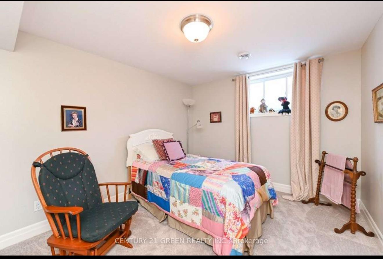 Photo 21 of 100 Spruce Gardens Court, Belleville, Belleville Ward — HOMEH
