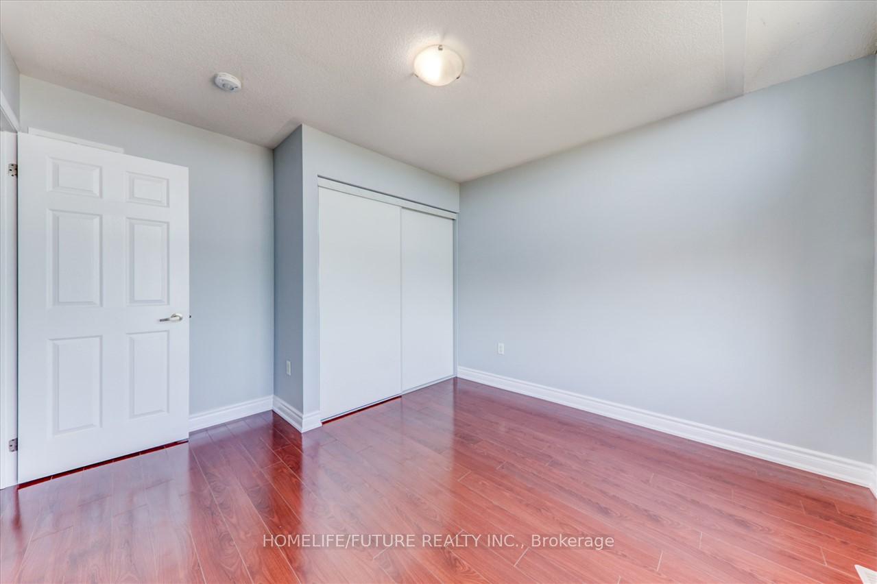 Photo 18 of Unit Main & 2nd, 49 Peppermint Close, Brampton, Bram East — HOMEH