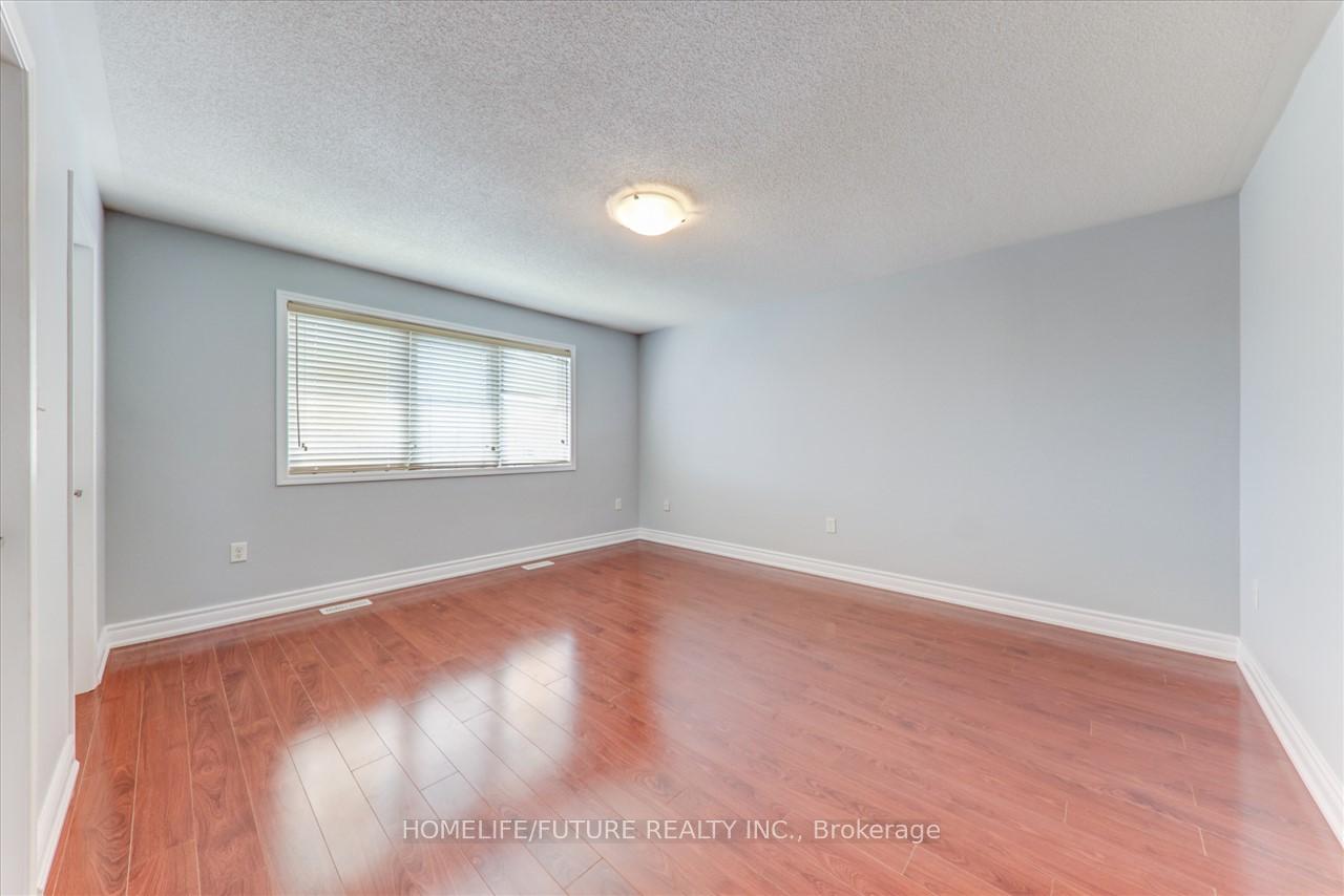 Photo 23 of Unit Main & 2nd, 49 Peppermint Close, Brampton, Bram East — HOMEH