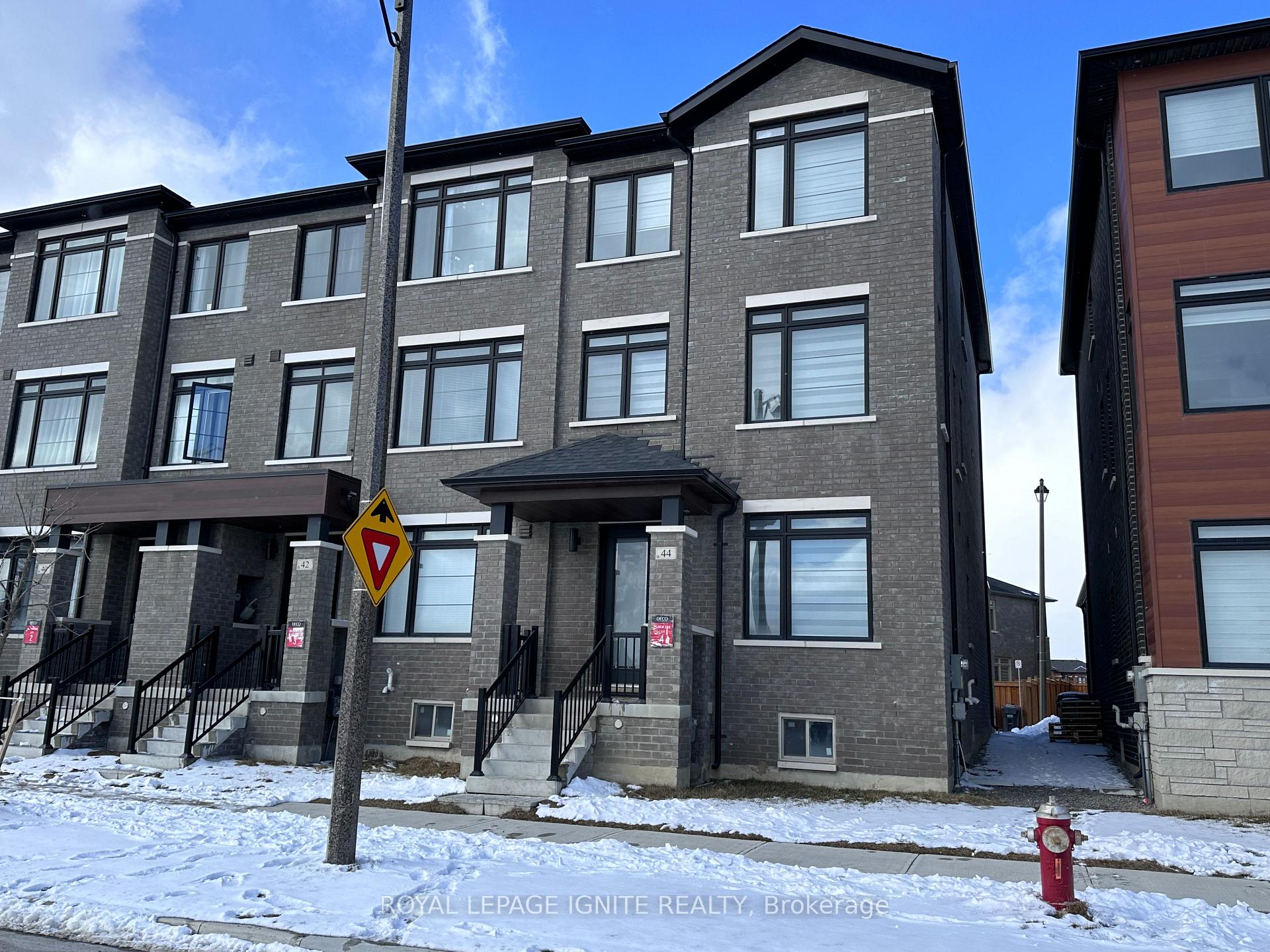 Photo of 44 Skyridge Drive