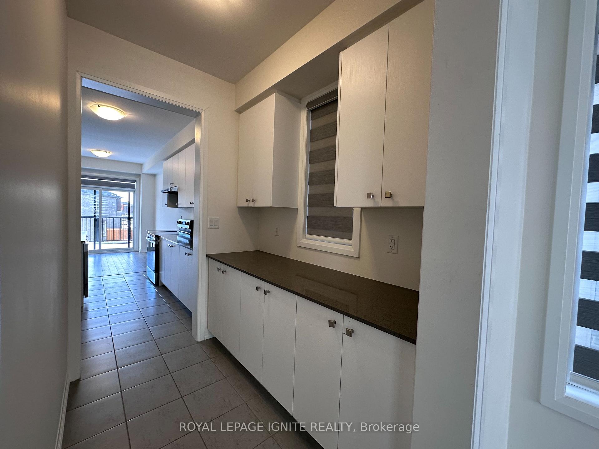 Photo 7 of 44 Skyridge Drive, Brampton, Bram East — HOMEH