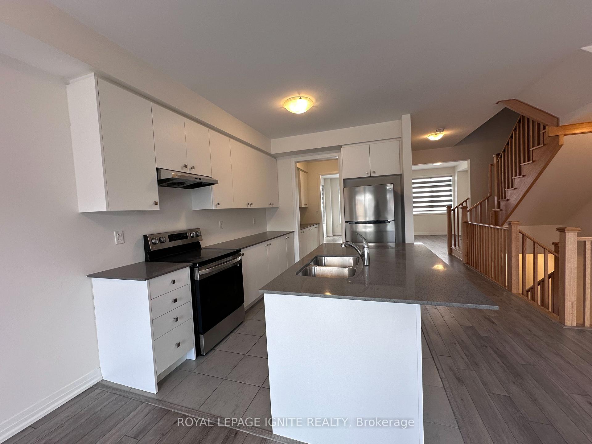 Photo 8 of 44 Skyridge Drive, Brampton, Bram East — HOMEH