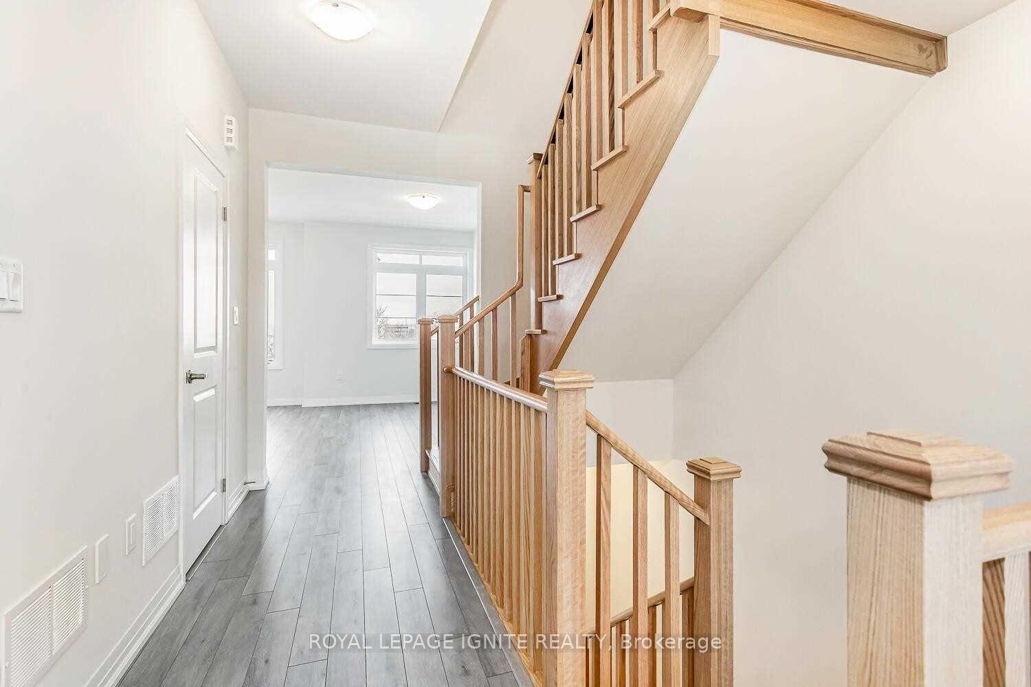 Photo 11 of 44 Skyridge Drive, Brampton, Bram East — HOMEH