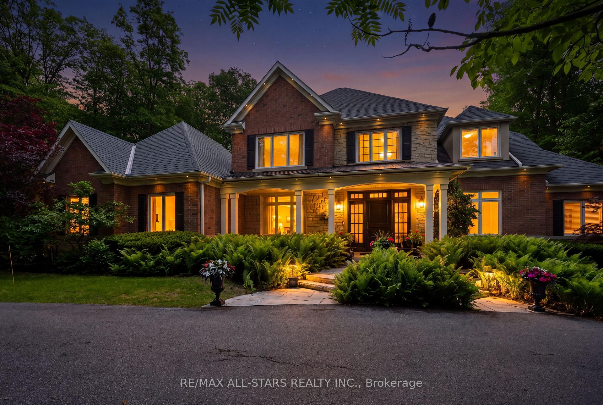 Photo 1 of 3 Bridgewater Drive, Richmond Hill, Rural Richmond Hill — HOMEH