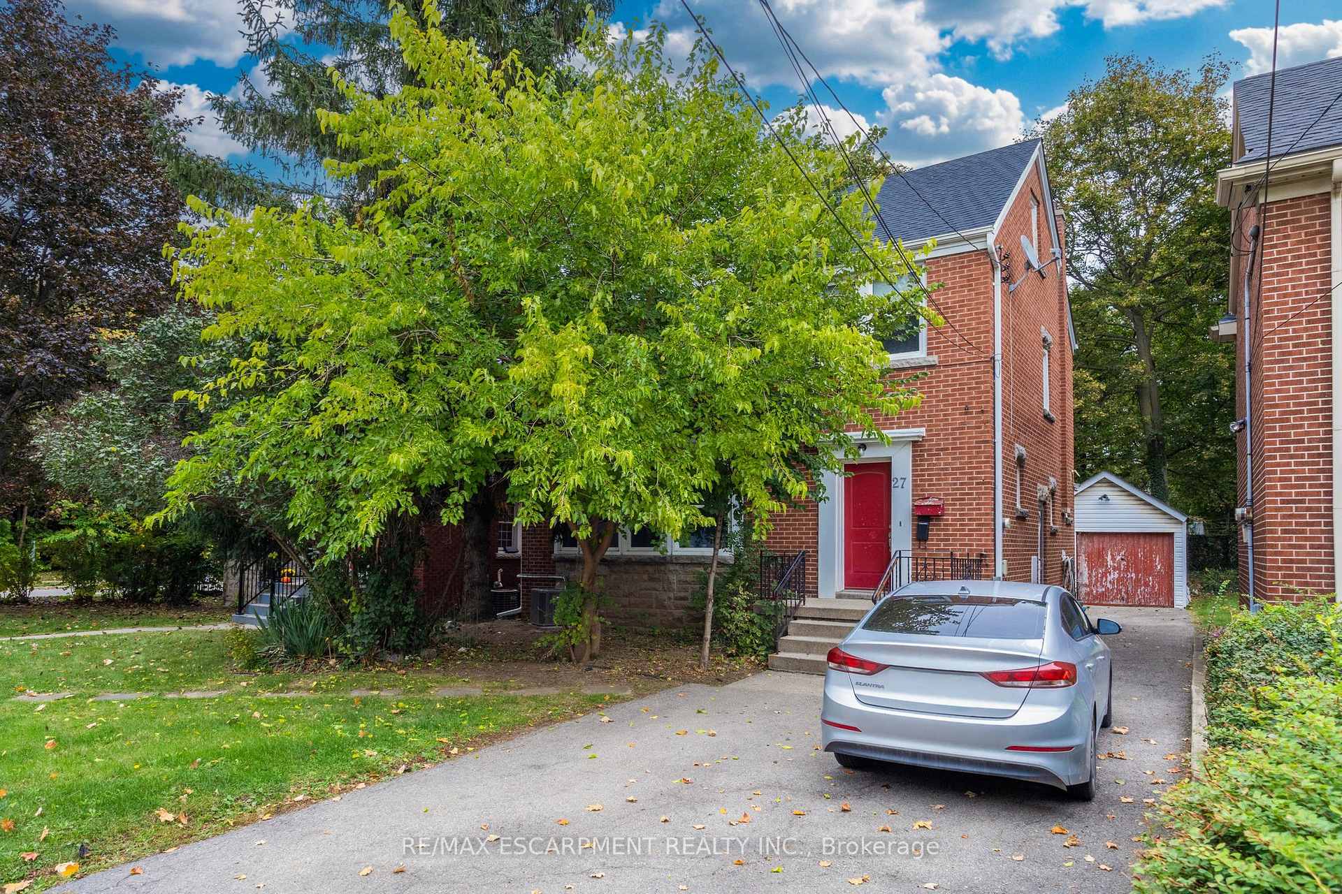 Photo of 27 Forsyth Avenue S