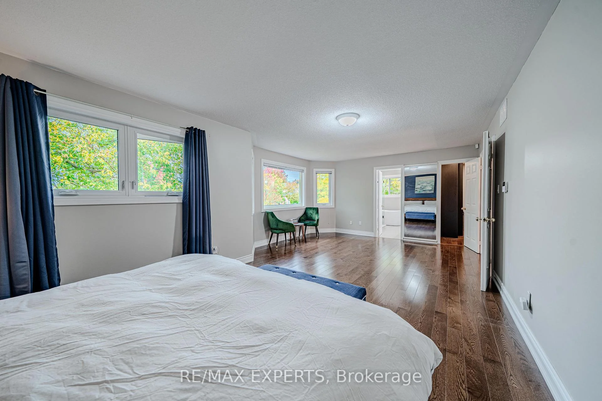 Photo 25 of 231 Mossbrook Square, Pickering, Highbush — HOMEH