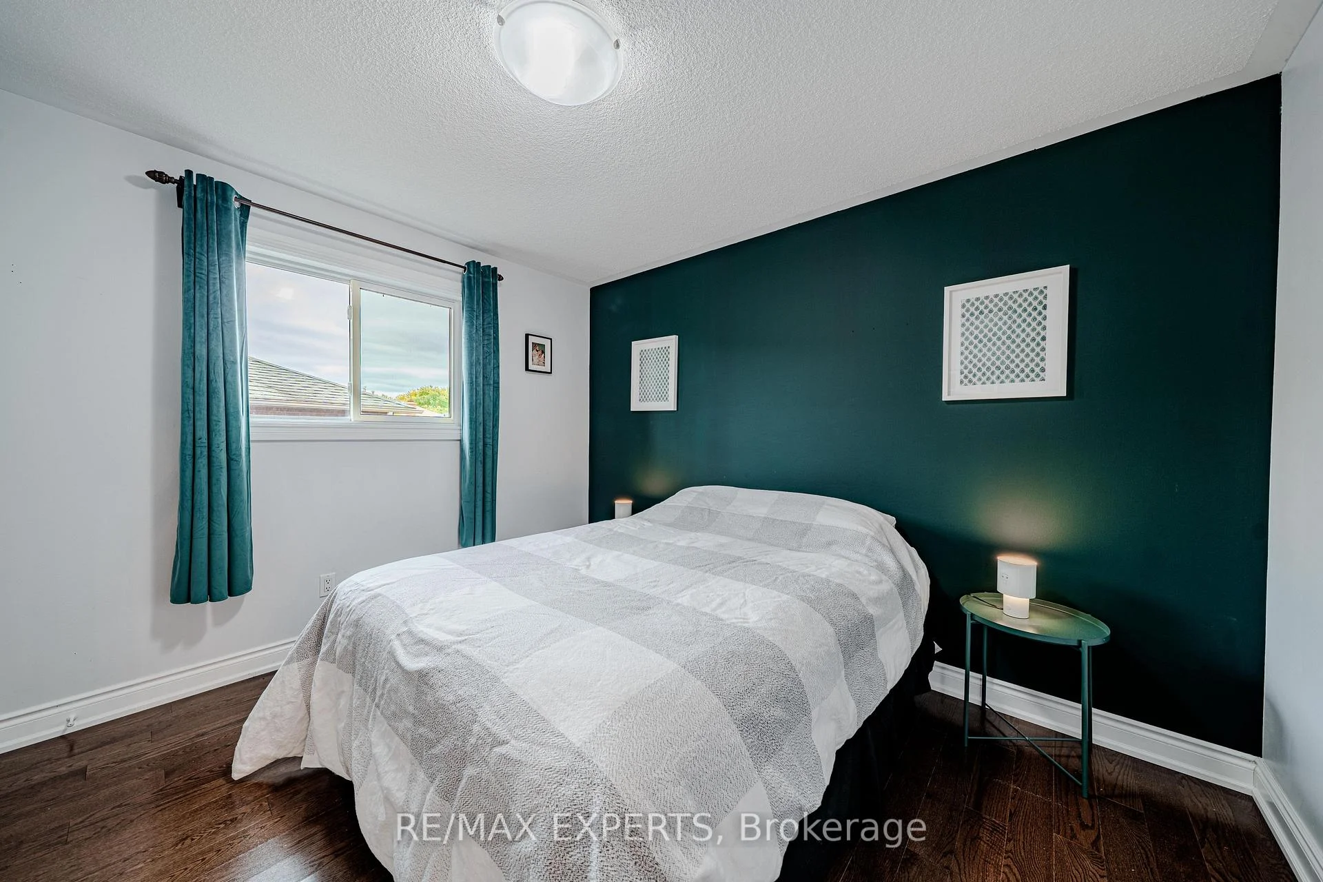 Photo 31 of 231 Mossbrook Square, Pickering, Highbush — HOMEH