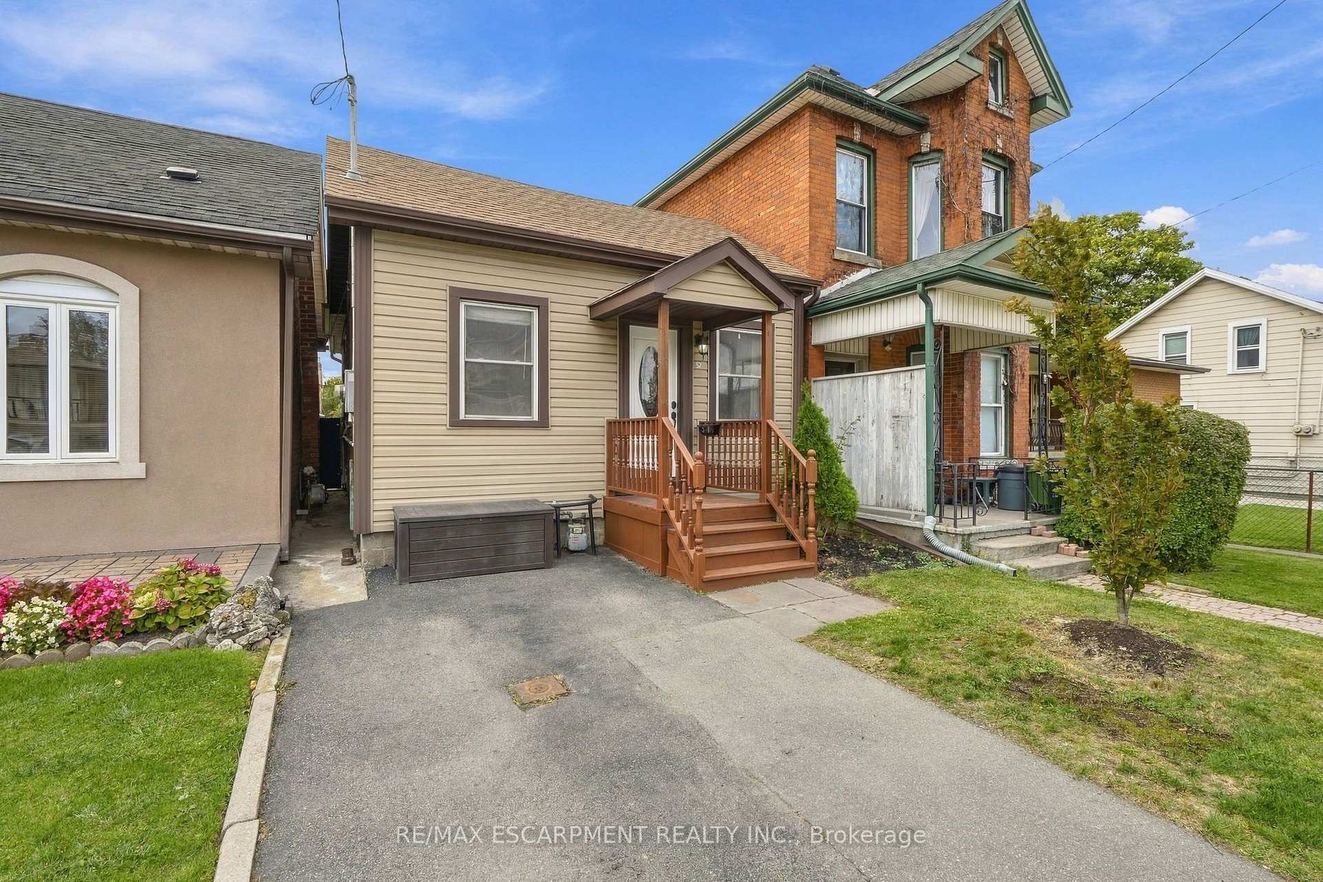 Photo 2 of 57 Tisdale Street N, Hamilton, Landsdale — HOMEH