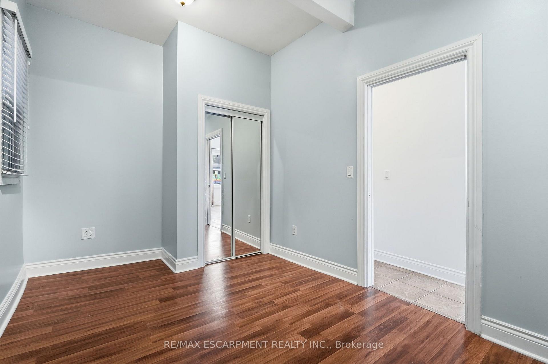 Photo 11 of 57 Tisdale Street N, Hamilton, Landsdale — HOMEH