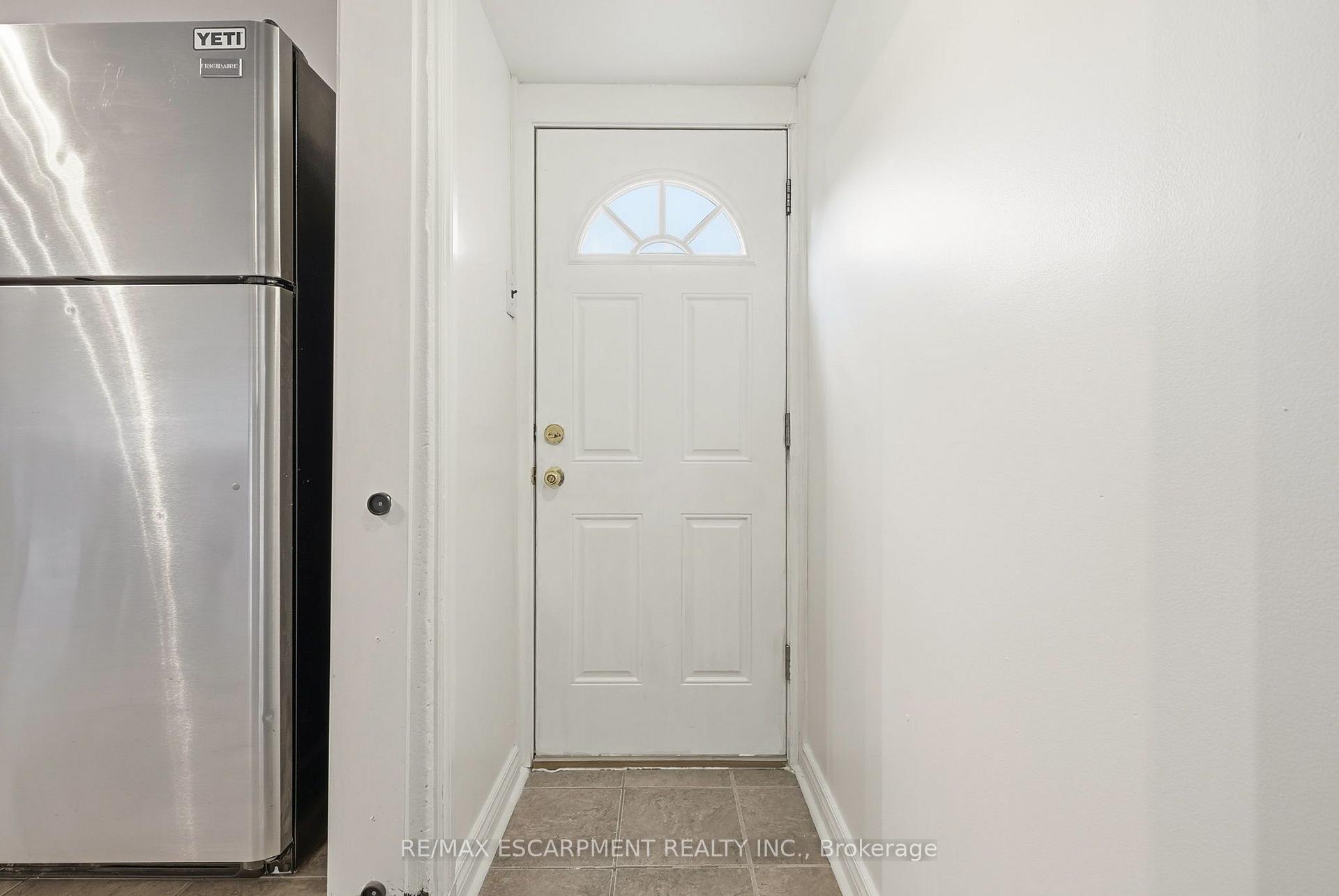 Photo 17 of 57 Tisdale Street N, Hamilton, Landsdale — HOMEH