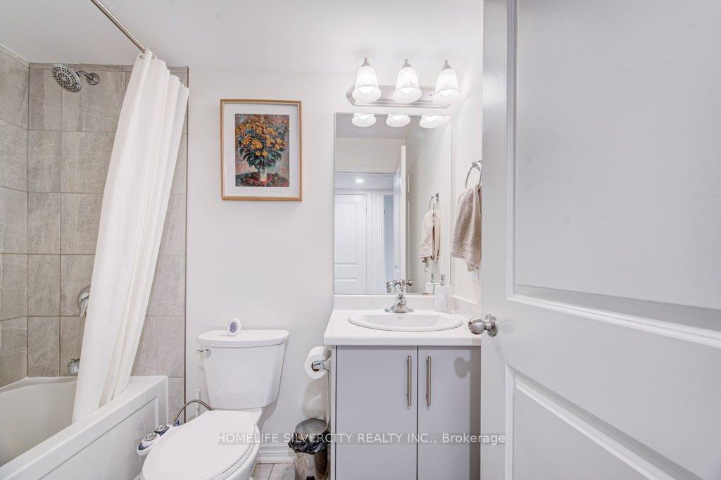 Photo 14 of Unit #18, 235 Chapel Hill Drive, Kitchener — HOMEH