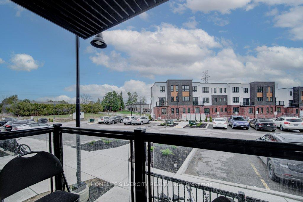 Photo 19 of Unit #18, 235 Chapel Hill Drive, Kitchener — HOMEH