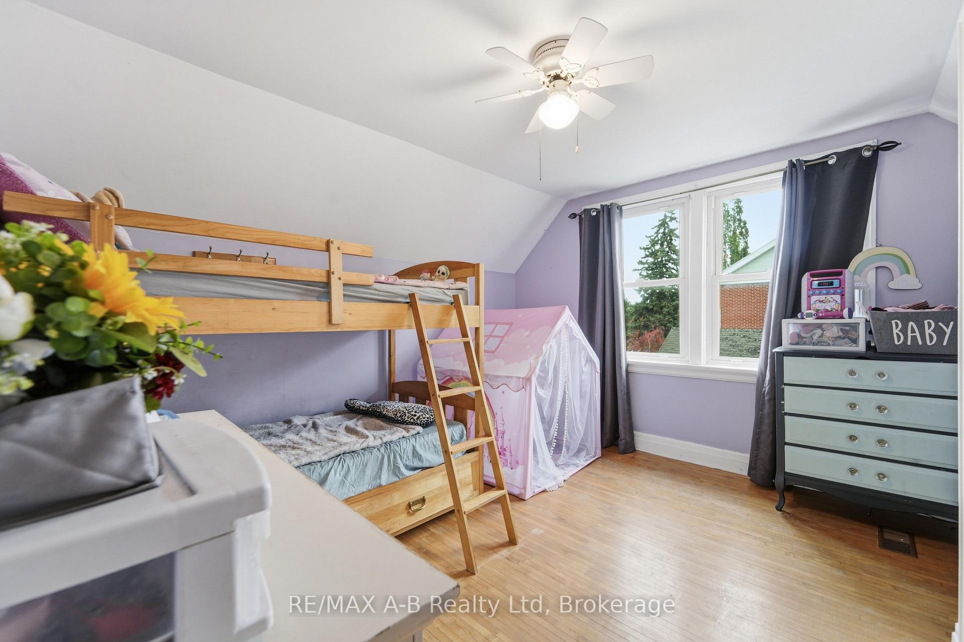 Photo 28 of 77 Gidley Street E, South Huron, Exeter — HOMEH