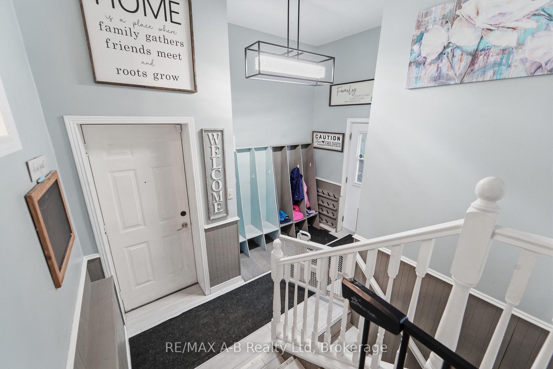 Photo 31 of 77 Gidley Street E, South Huron, Exeter — HOMEH