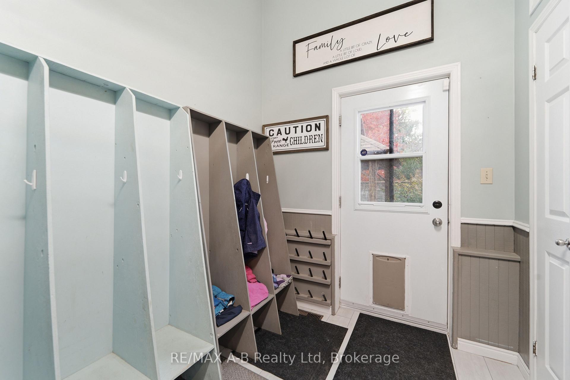 Photo 33 of 77 Gidley Street E, South Huron, Exeter — HOMEH