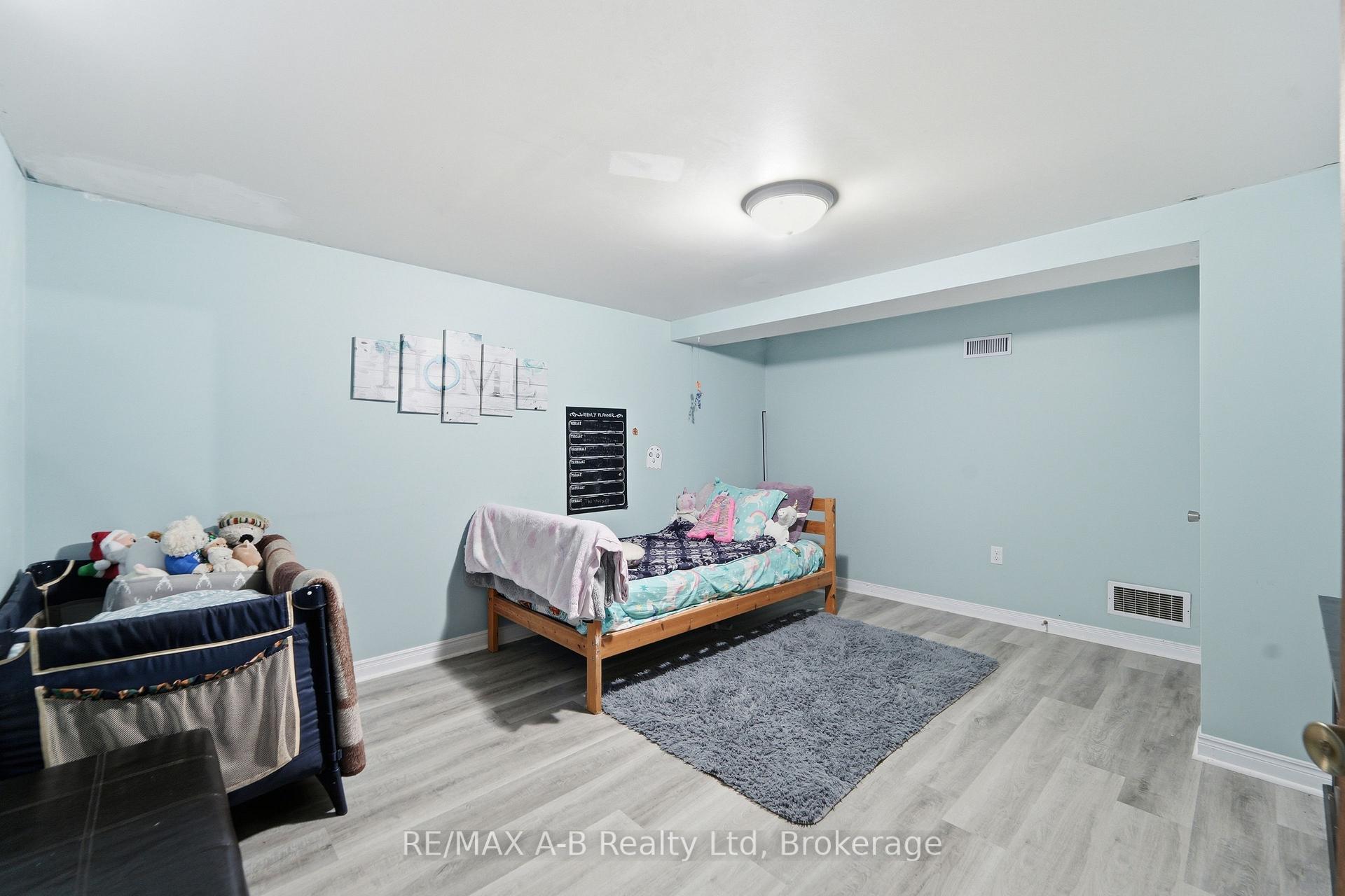 Photo 34 of 77 Gidley Street E, South Huron, Exeter — HOMEH