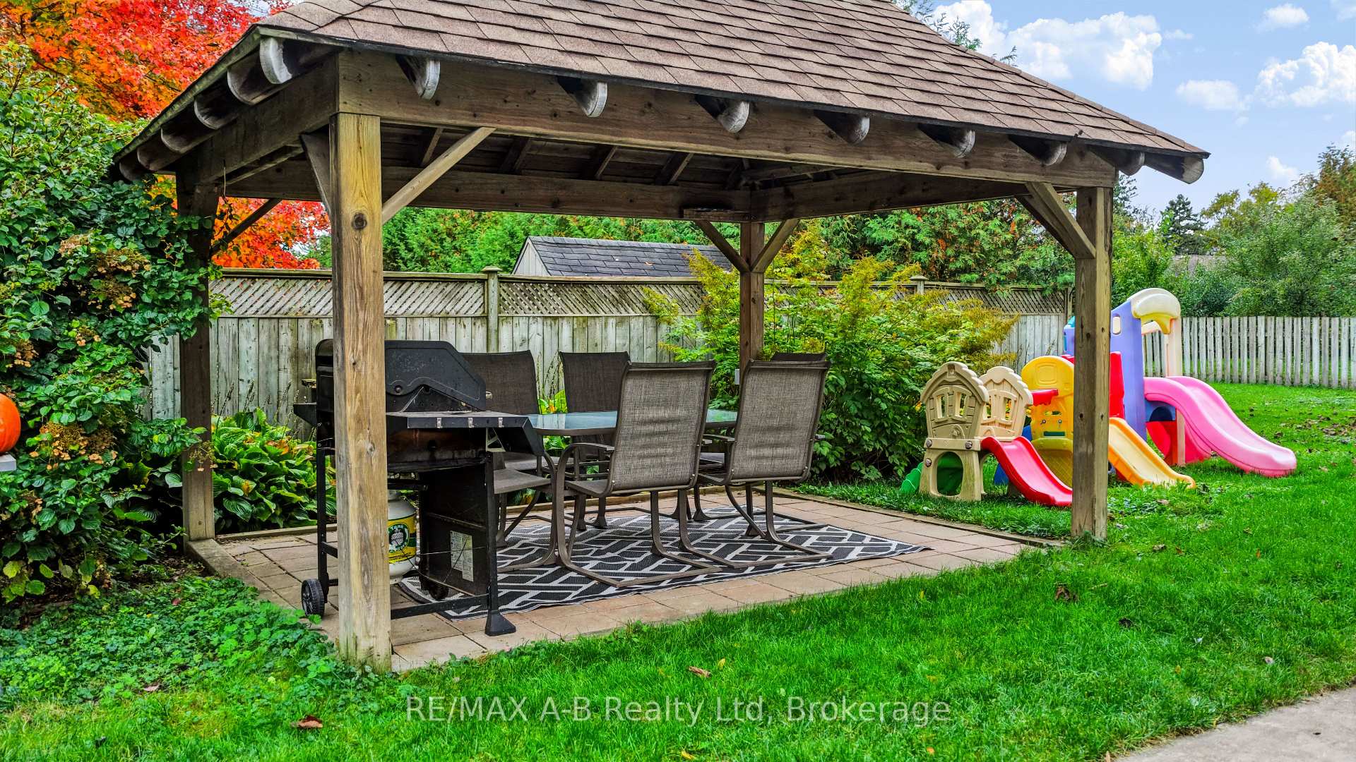 Photo 37 of 77 Gidley Street E, South Huron, Exeter — HOMEH