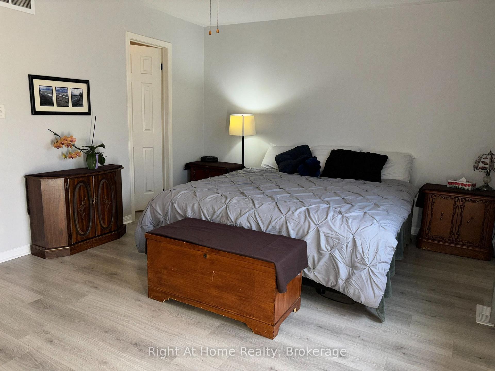 Photo 30 of Unit 19, 23 Connell Lane, Clarington, Bowmanville — HOMEH