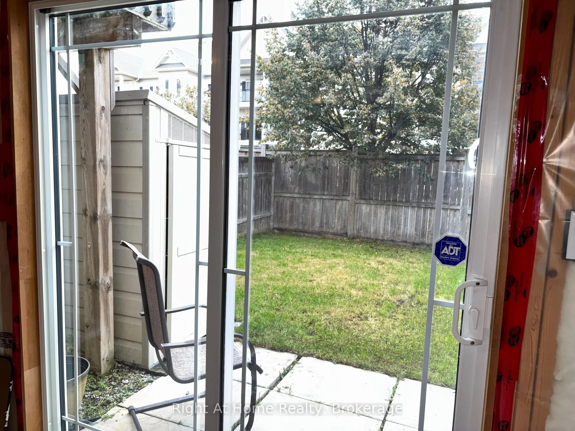 Photo 50 of Unit 19, 23 Connell Lane, Clarington, Bowmanville — HOMEH