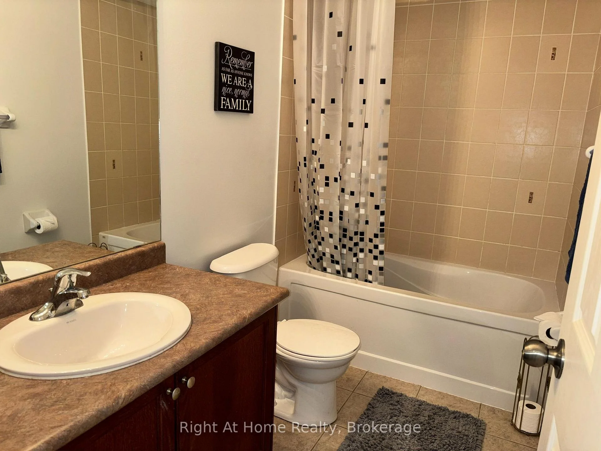 Photo 47 of Unit 19, 23 Connell Lane, Clarington, Bowmanville — HOMEH