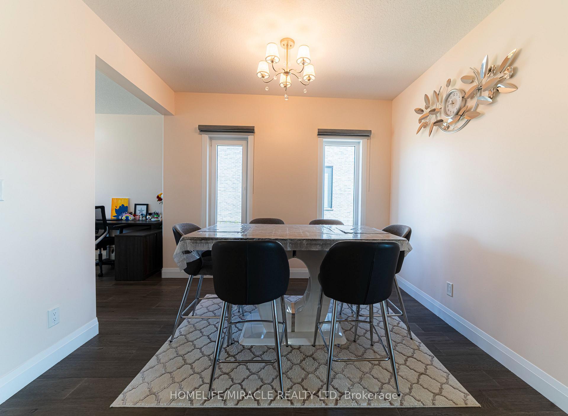 Photo 7 of 42 Grandville Circle, Brant, Paris — HOMEH