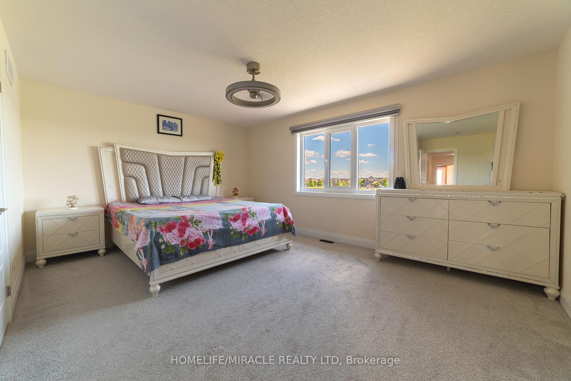 Photo 24 of 42 Grandville Circle, Brant, Paris — HOMEH