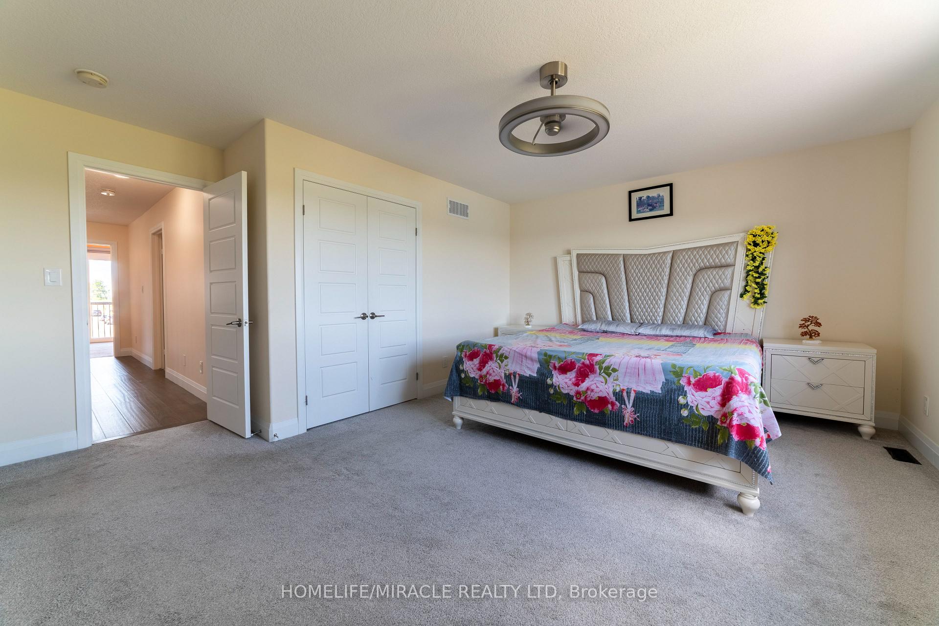Photo 25 of 42 Grandville Circle, Brant, Paris — HOMEH
