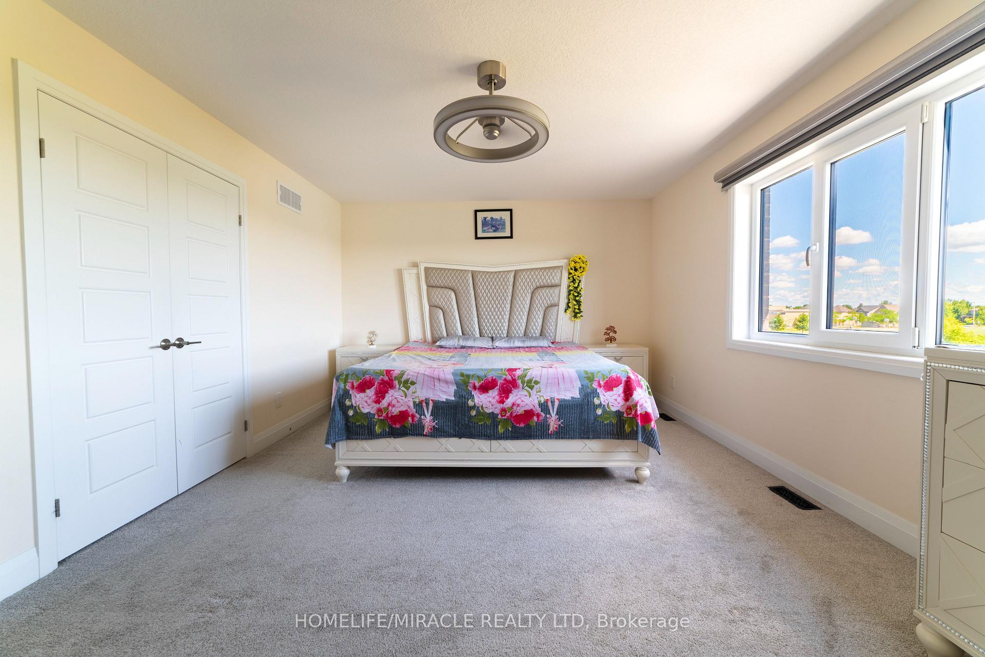 Photo 26 of 42 Grandville Circle, Brant, Paris — HOMEH