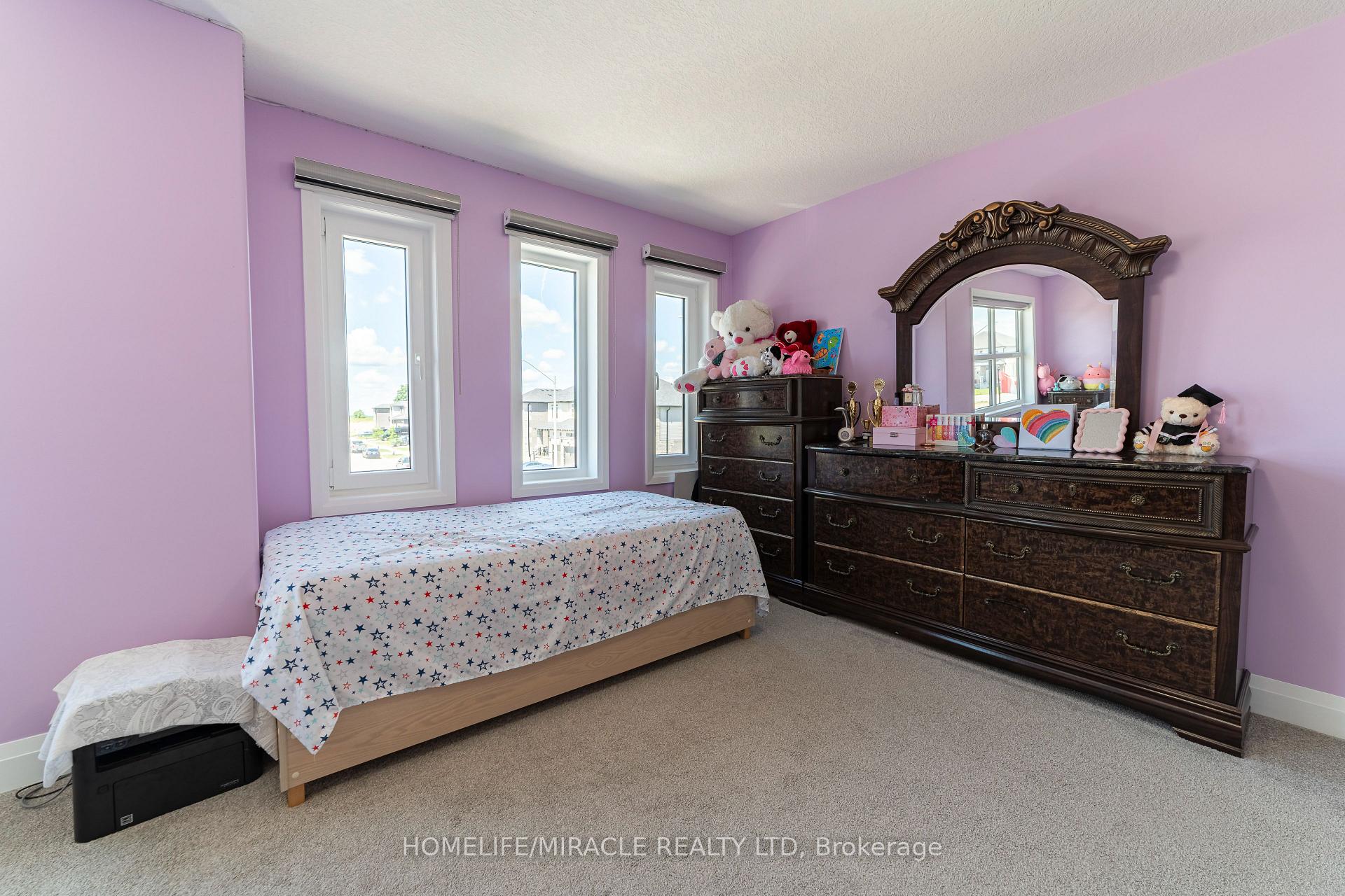 Photo 31 of 42 Grandville Circle, Brant, Paris — HOMEH