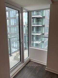 Photo 4 of Unit 2012, 115 Blue Jays Way, Toronto, Waterfront Communities — HOMEH