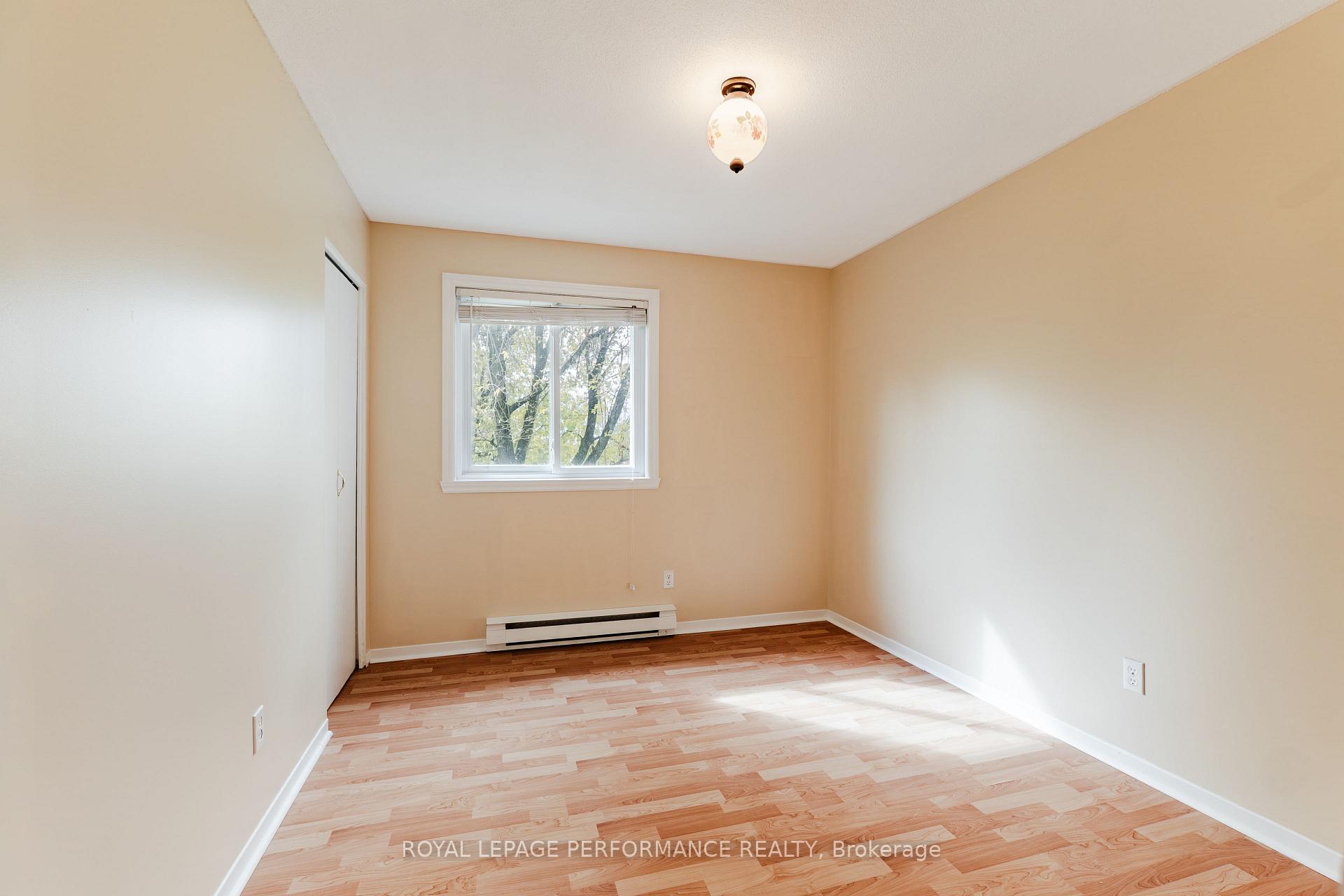 Photo 16 of Unit 210, 220 Kenyon Street, North Glengarry, Alexandria — HOMEH
