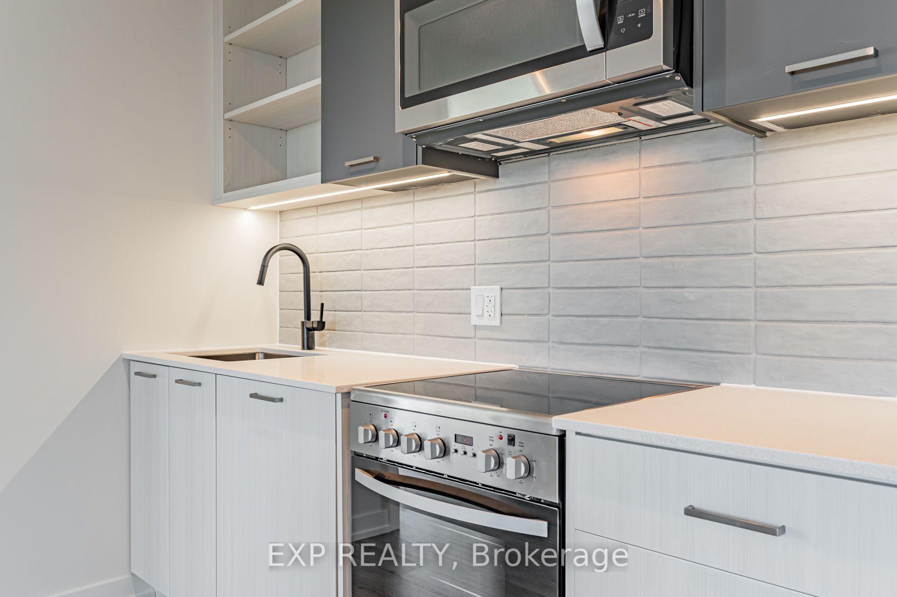 Photo 13 of Unit 803, 2300 St Clair Avenue W, Toronto, Junction Area — HOMEH
