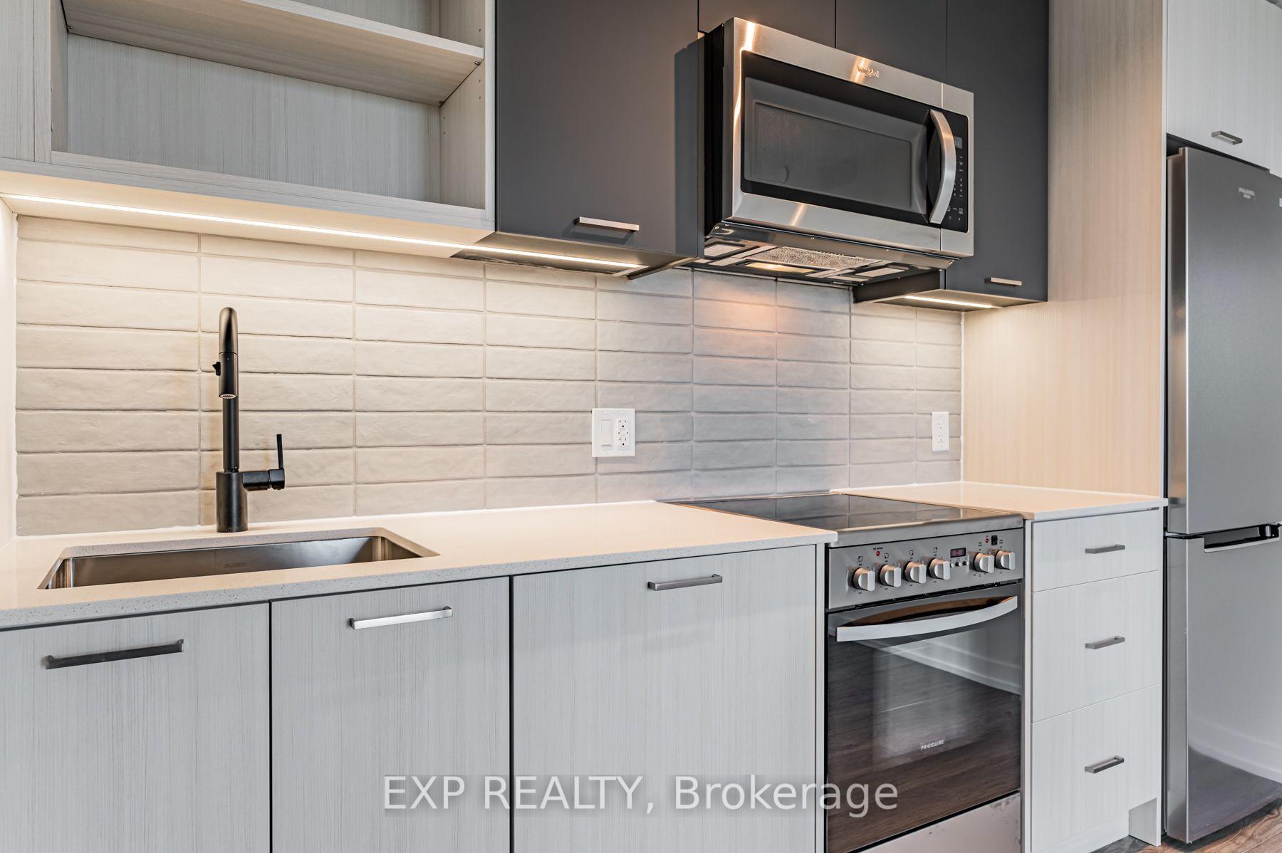 Photo 14 of Unit 803, 2300 St Clair Avenue W, Toronto, Junction Area — HOMEH