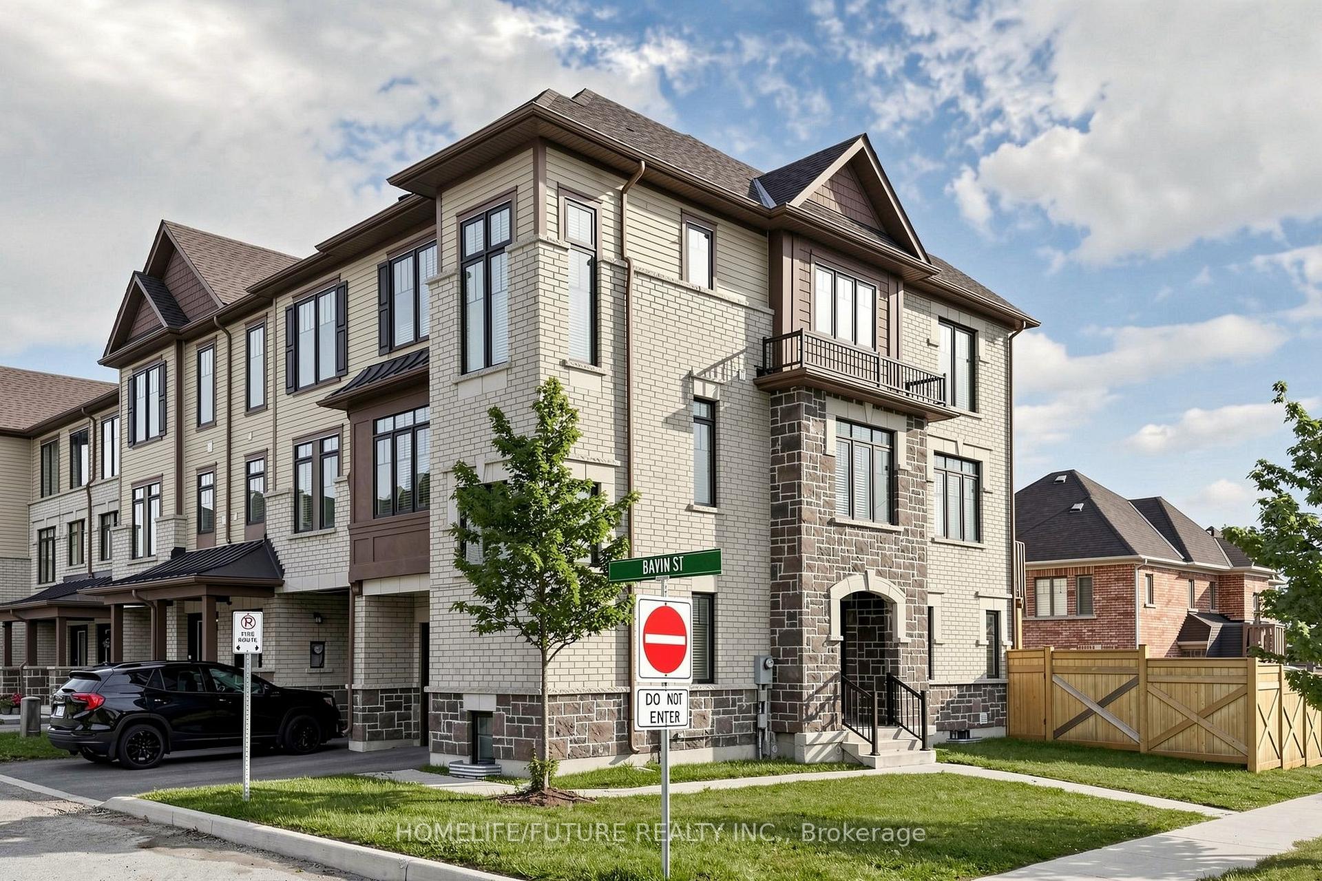 Photo 3 of 1 Bavin Street, Clarington, Bowmanville — HOMEH